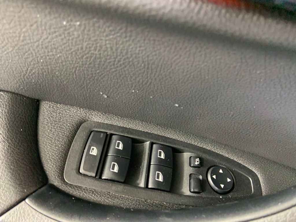 Used 2018 BMW X1 xDrive28i AWD/4WD image 29