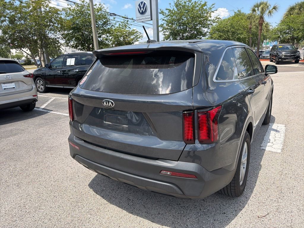 Used 2021 Kia Sorento LX FWD image 9