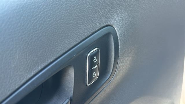 Certified 2023 Ford Transit 250 BASE w/ Exterior Upgrade Package image 9