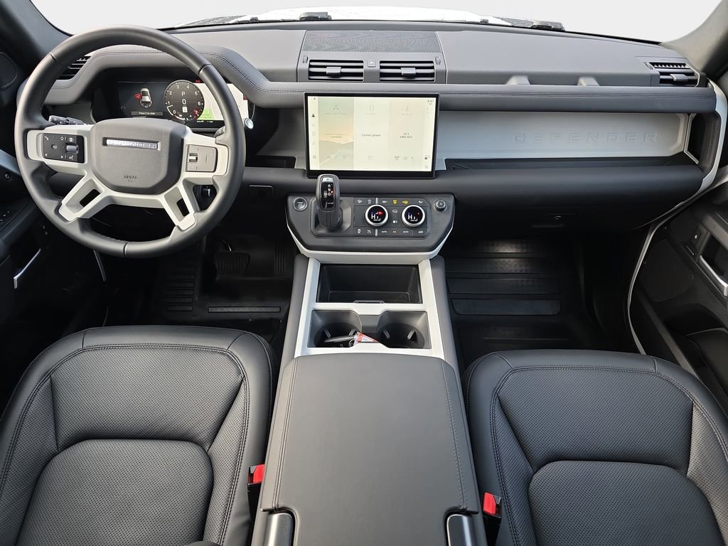 Used 2025 Land Rover Defender 110 S image 9