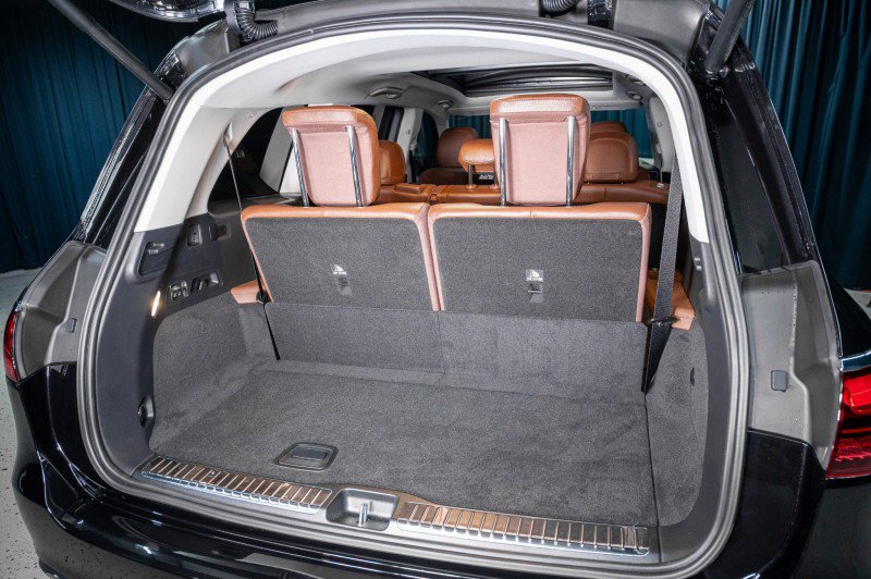New 2026 Mercedes-Benz GLS 450 4MATIC image 6