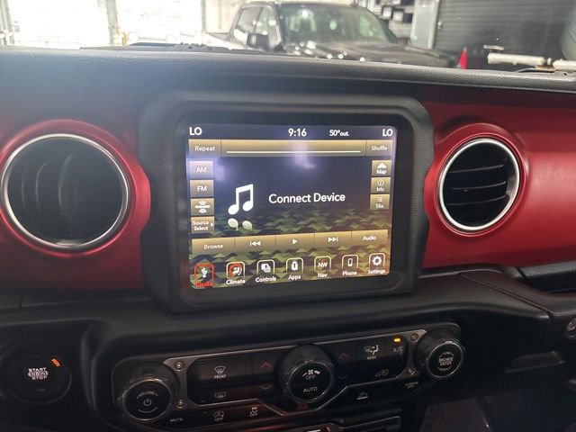 Used 2022 Jeep Gladiator Rubicon AWD/4WD image 19