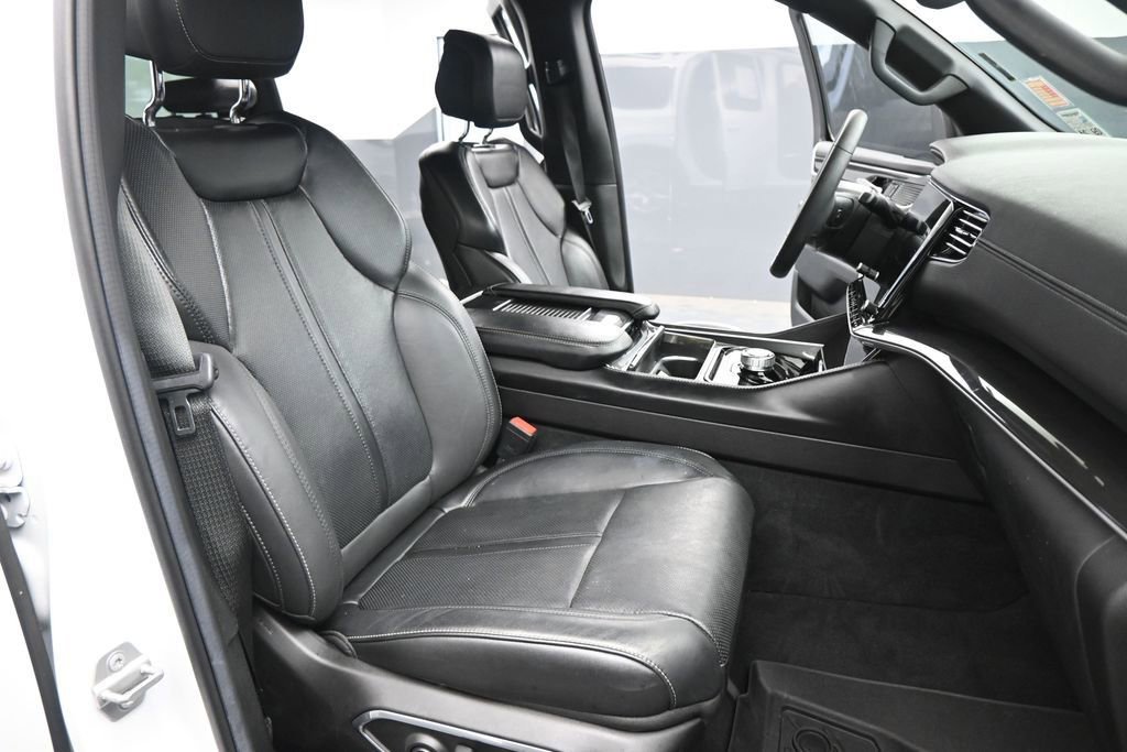Used 2022 Jeep Wagoneer Series I w/ Premium Group I RWD image 22