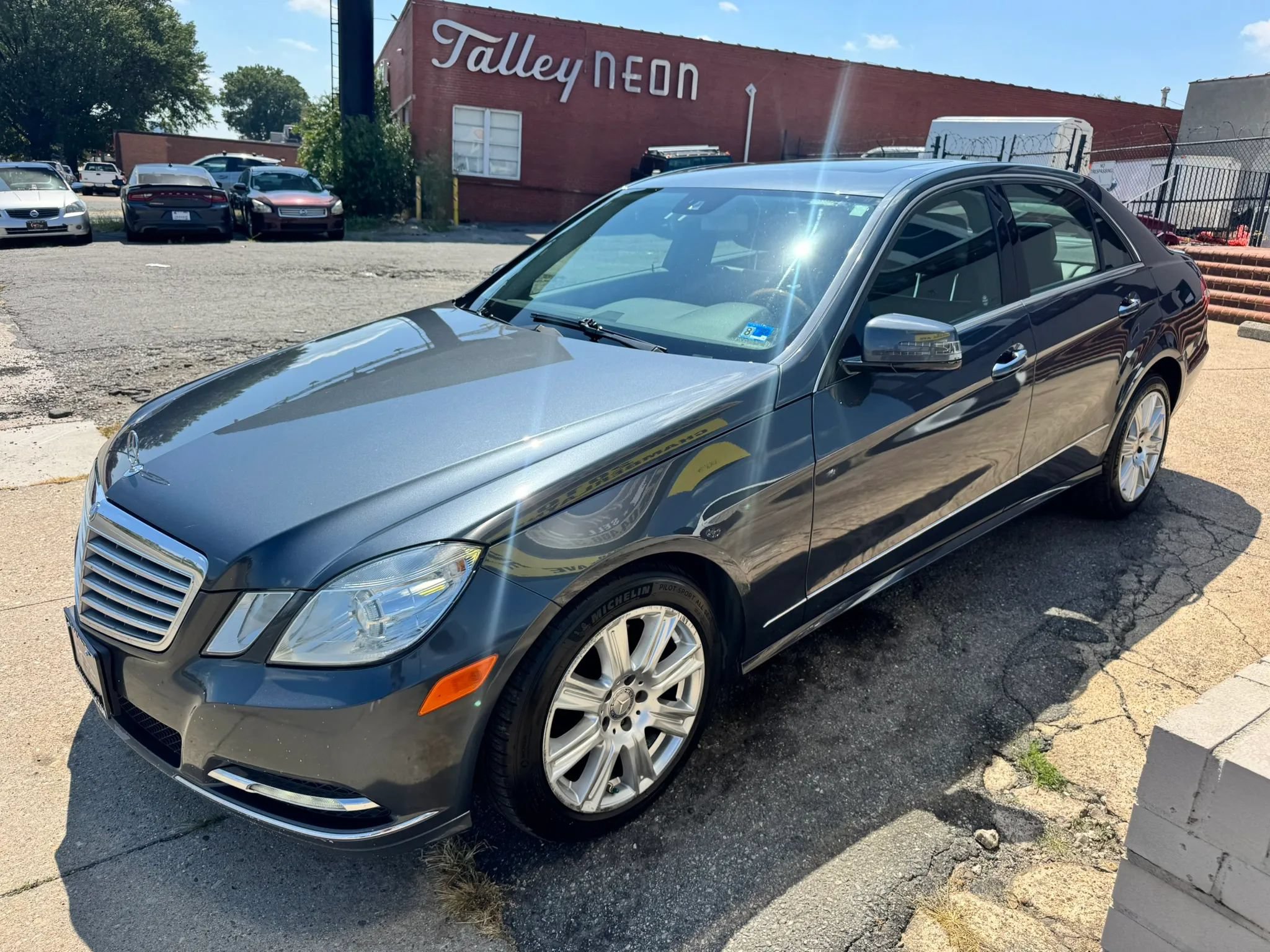 Used 2013 Mercedes-Benz E 350 4MATIC Sedan image 7