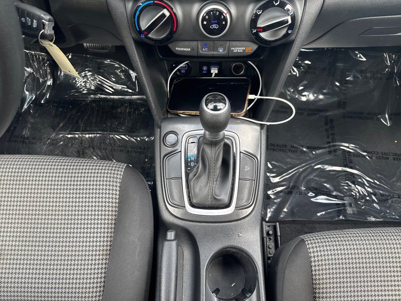 Used 2020 Hyundai Kona SE FWD image 24