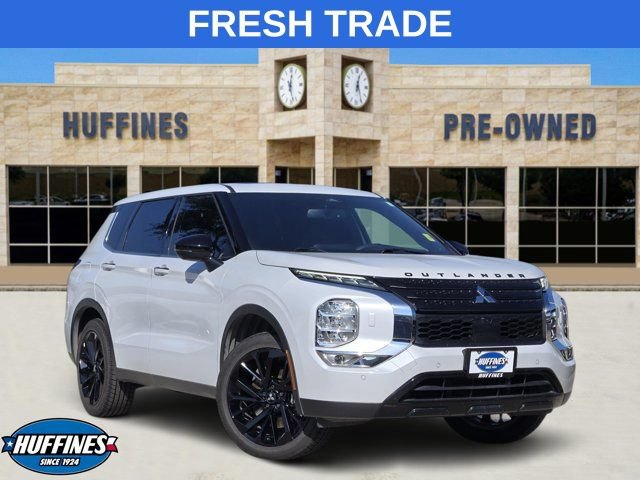 Used 2023 Mitsubishi Outlander SEL AWD/4WD image 1