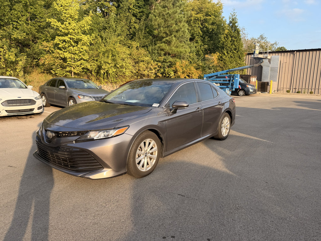 Used 2018 Toyota Camry LE w/ Audio Package FWD image 1