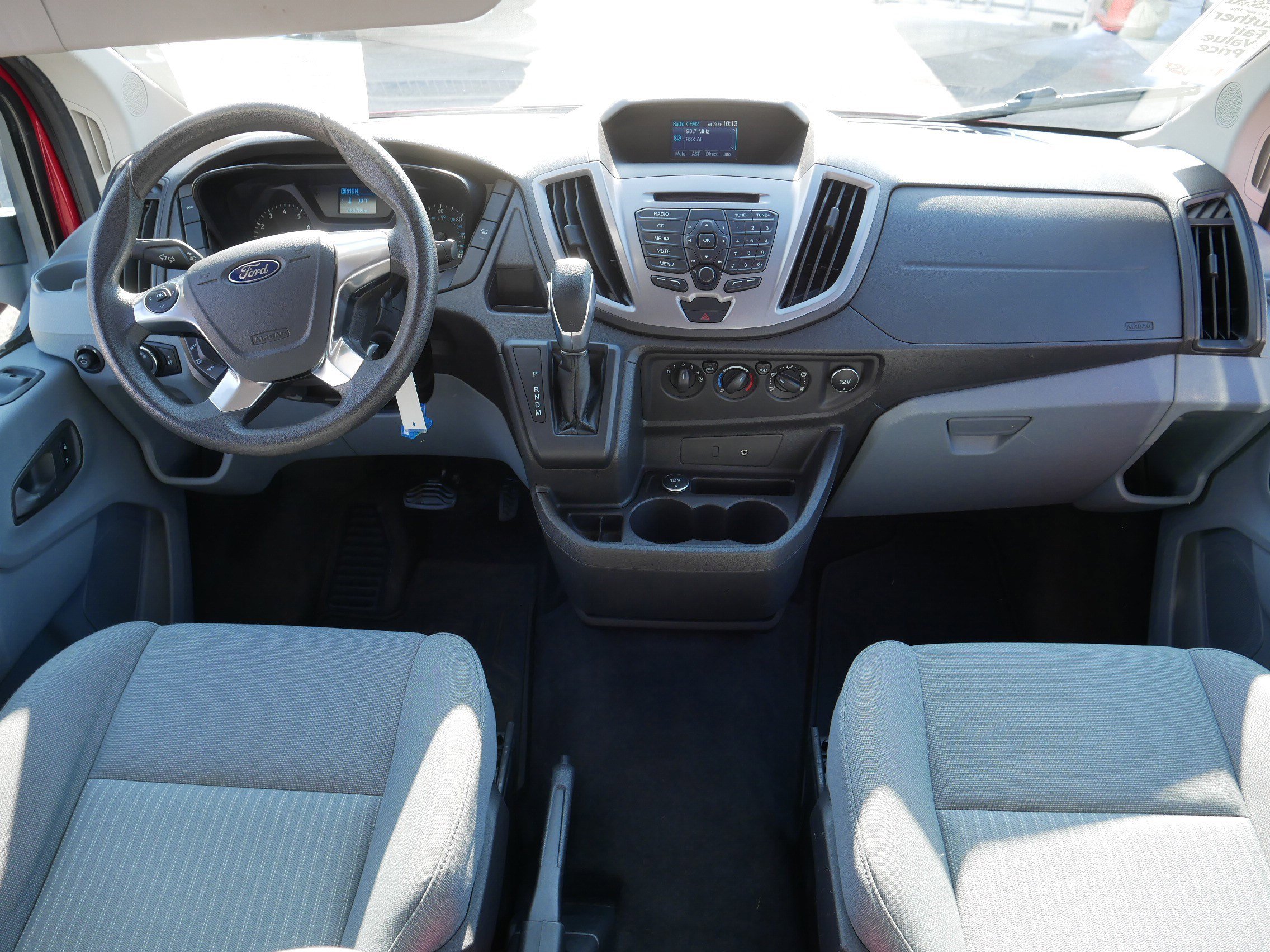 Used 2015 Ford Transit 350 XLT image 10