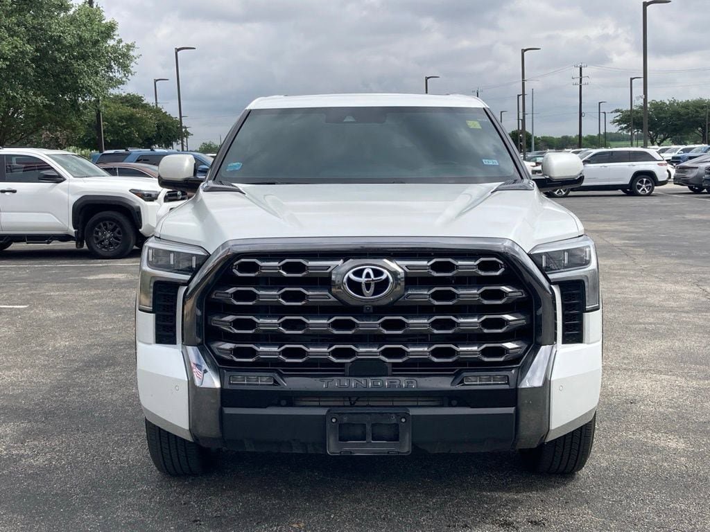 Used 2024 Toyota Tundra Platinum AWD/4WD image 2