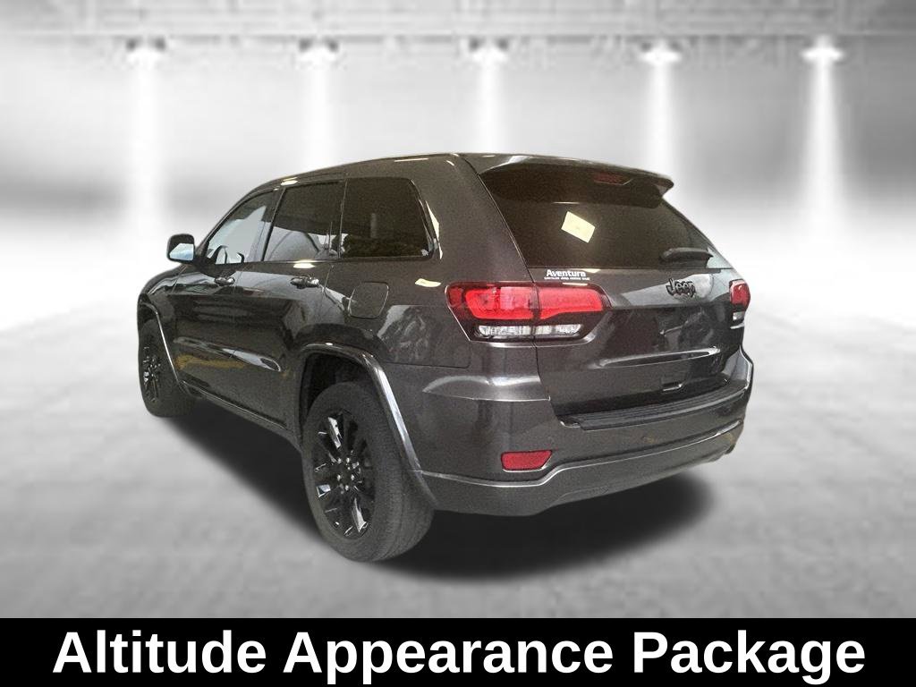 Certified 2021 Jeep Grand Cherokee Laredo X RWD image 5