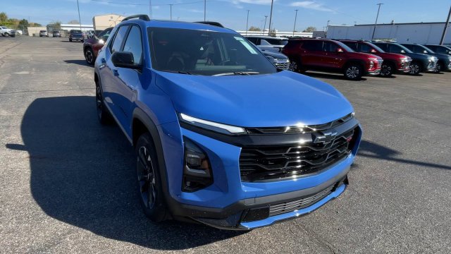 New 2027 Chevrolet Equinox RS w/ Safety and Technology Package AWD/4WD image 4