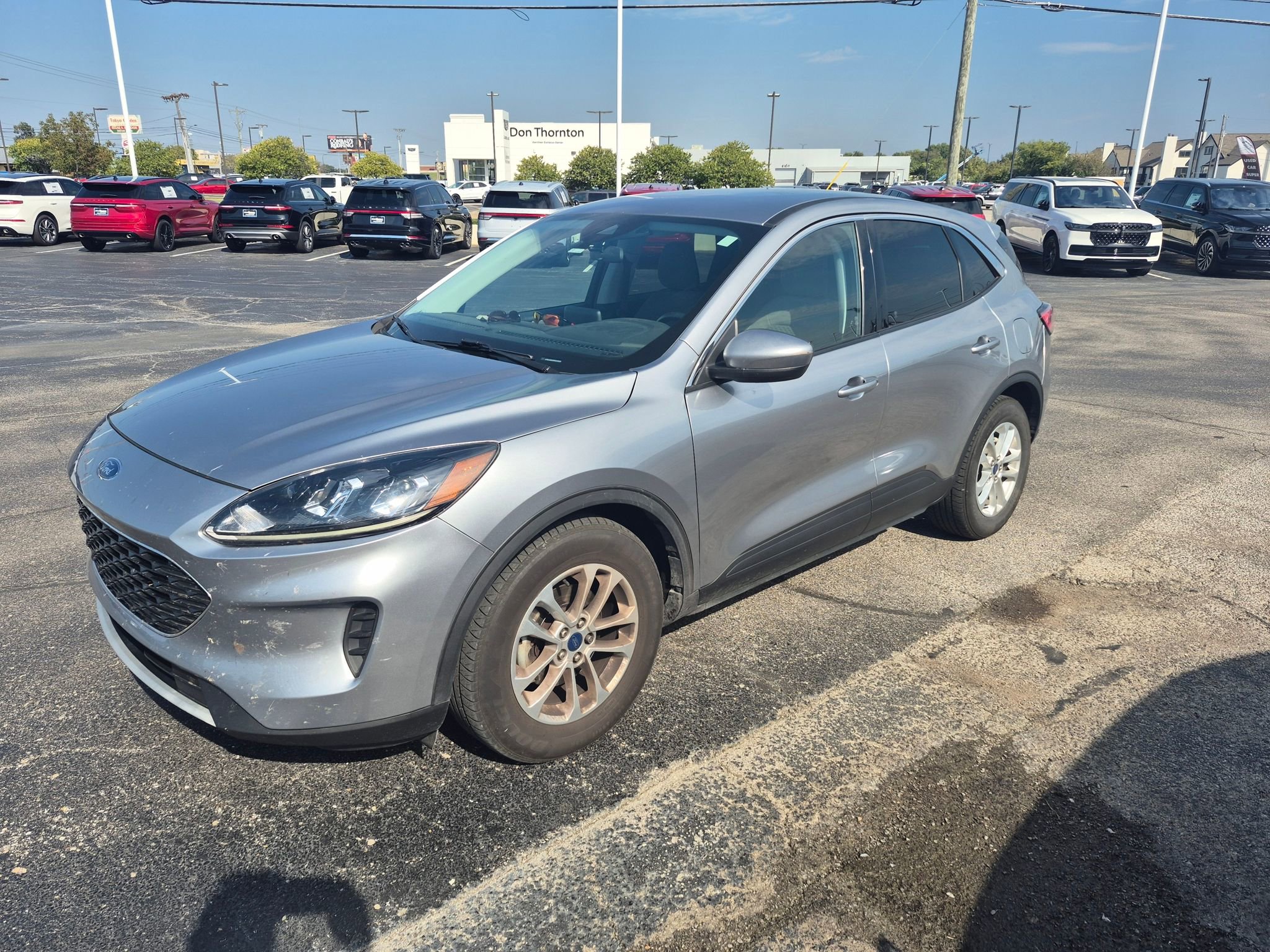 Used 2021 Ford Escape SE w/ Convenience Package image 2