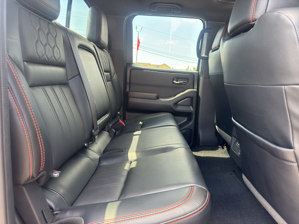 Used 2023 Nissan Frontier PRO-4X w/ Pro-4X Premium Package AWD/4WD image 16