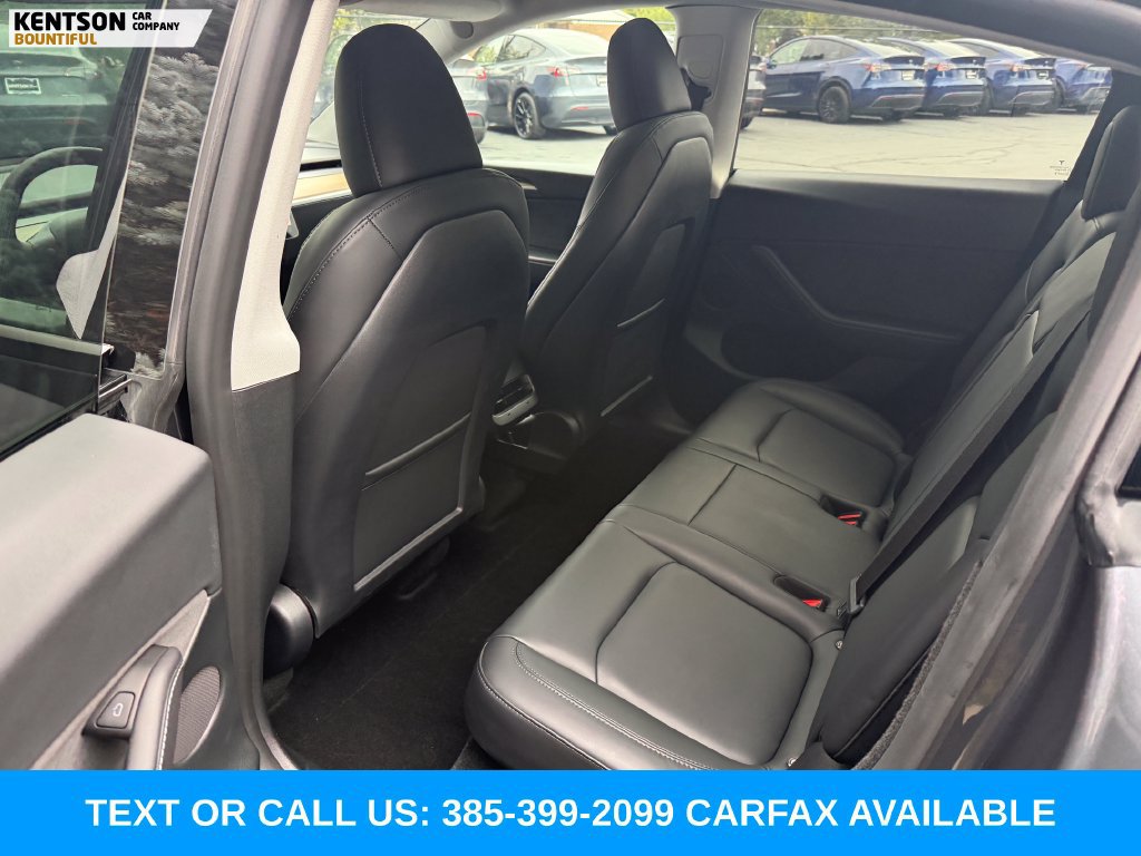 Used 2023 Tesla Model Y Performance AWD/4WD image 32