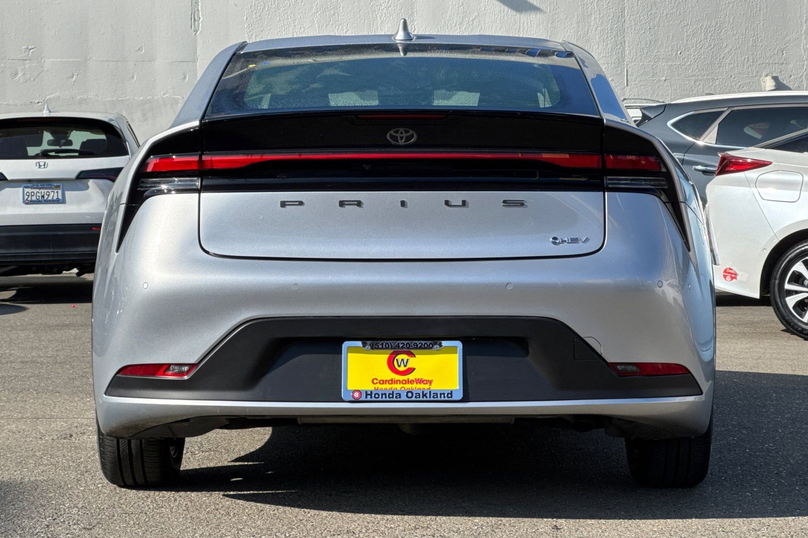 Used 2024 Toyota Prius LE image 5