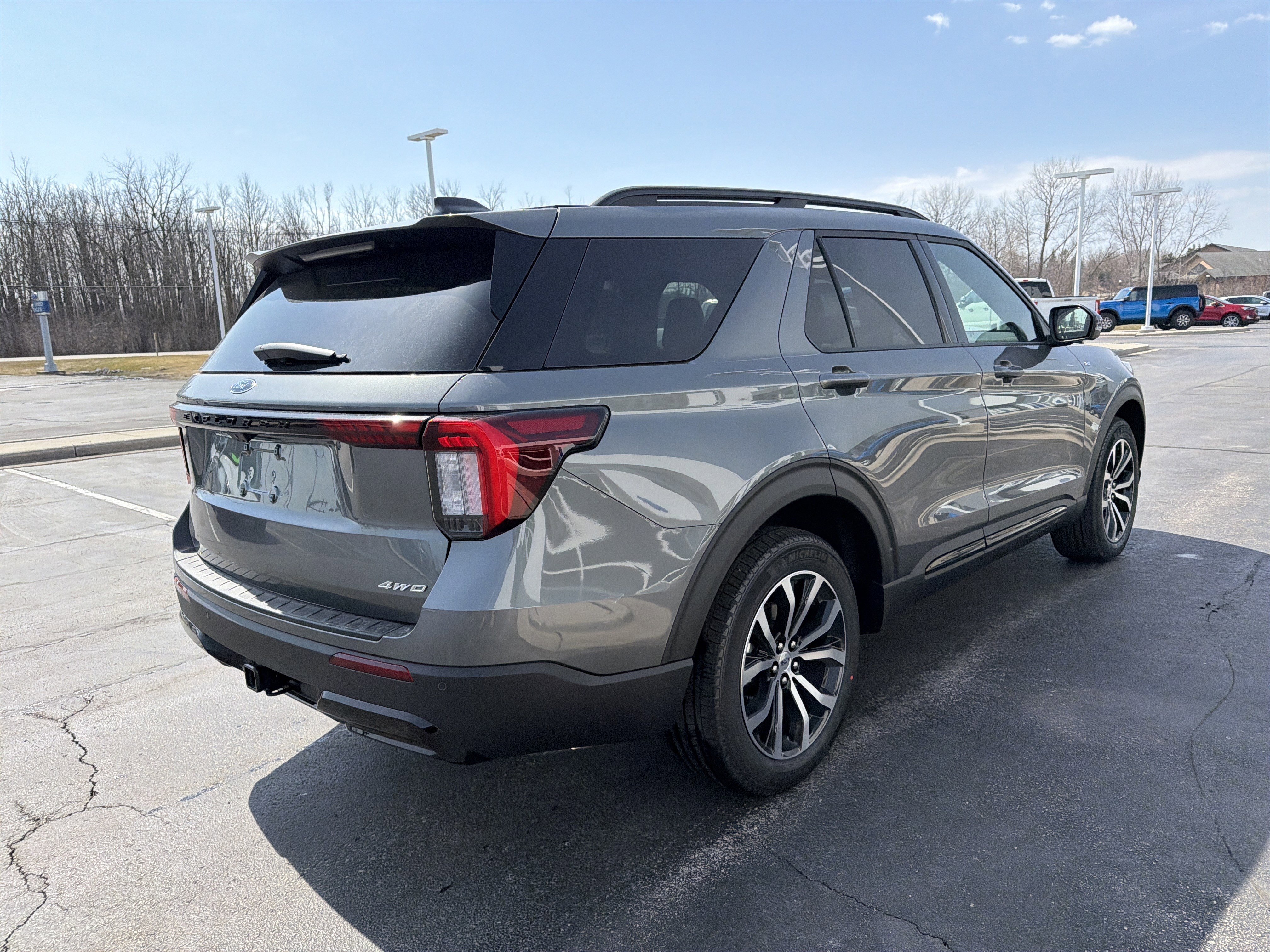 New 2026 Ford Explorer ST-Line image 6