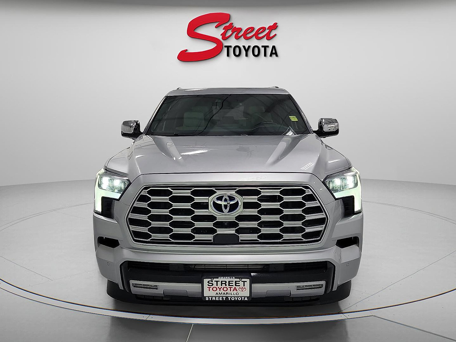 Certified 2023 Toyota Sequoia Capstone AWD/4WD image 6
