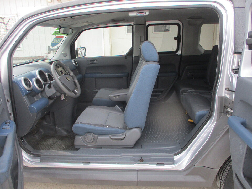 Used 2005 Honda Element LX image 9