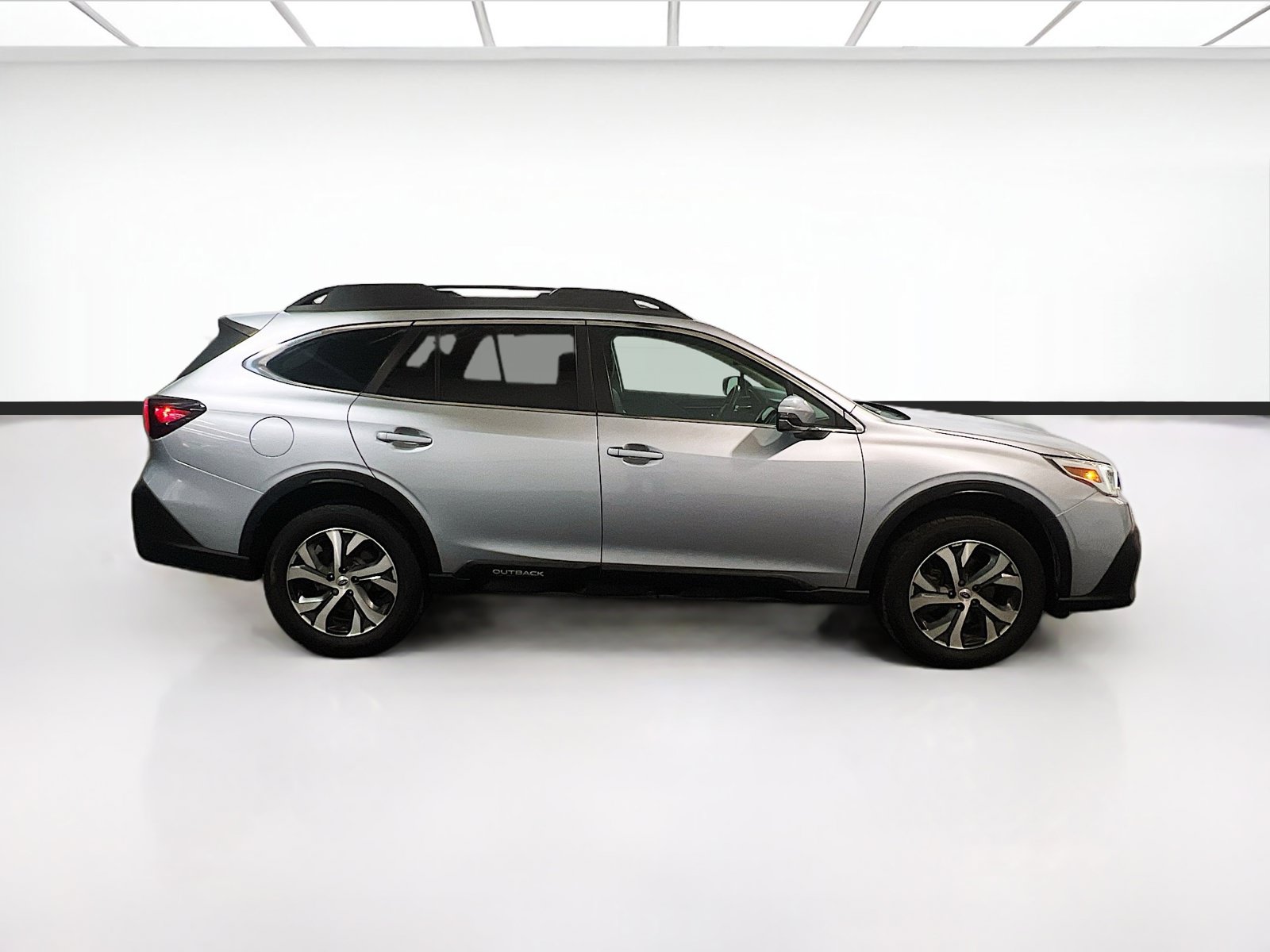 Used 2022 Subaru Outback Limited AWD/4WD image 26