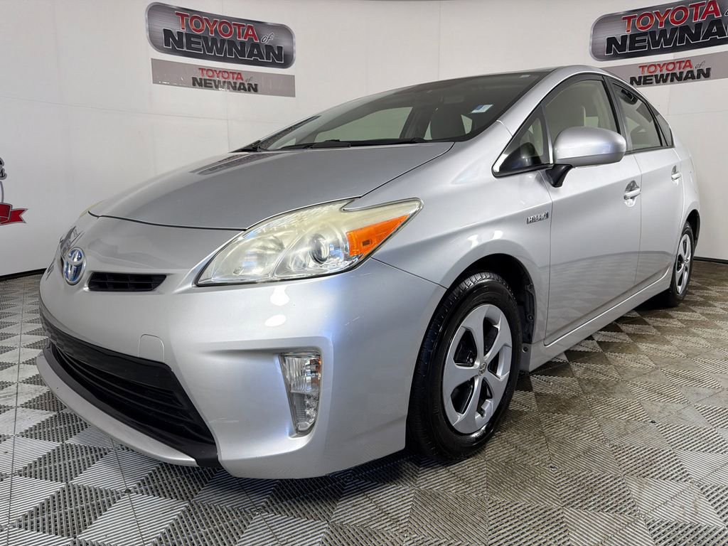 Used 2014 Toyota Prius Three image 7