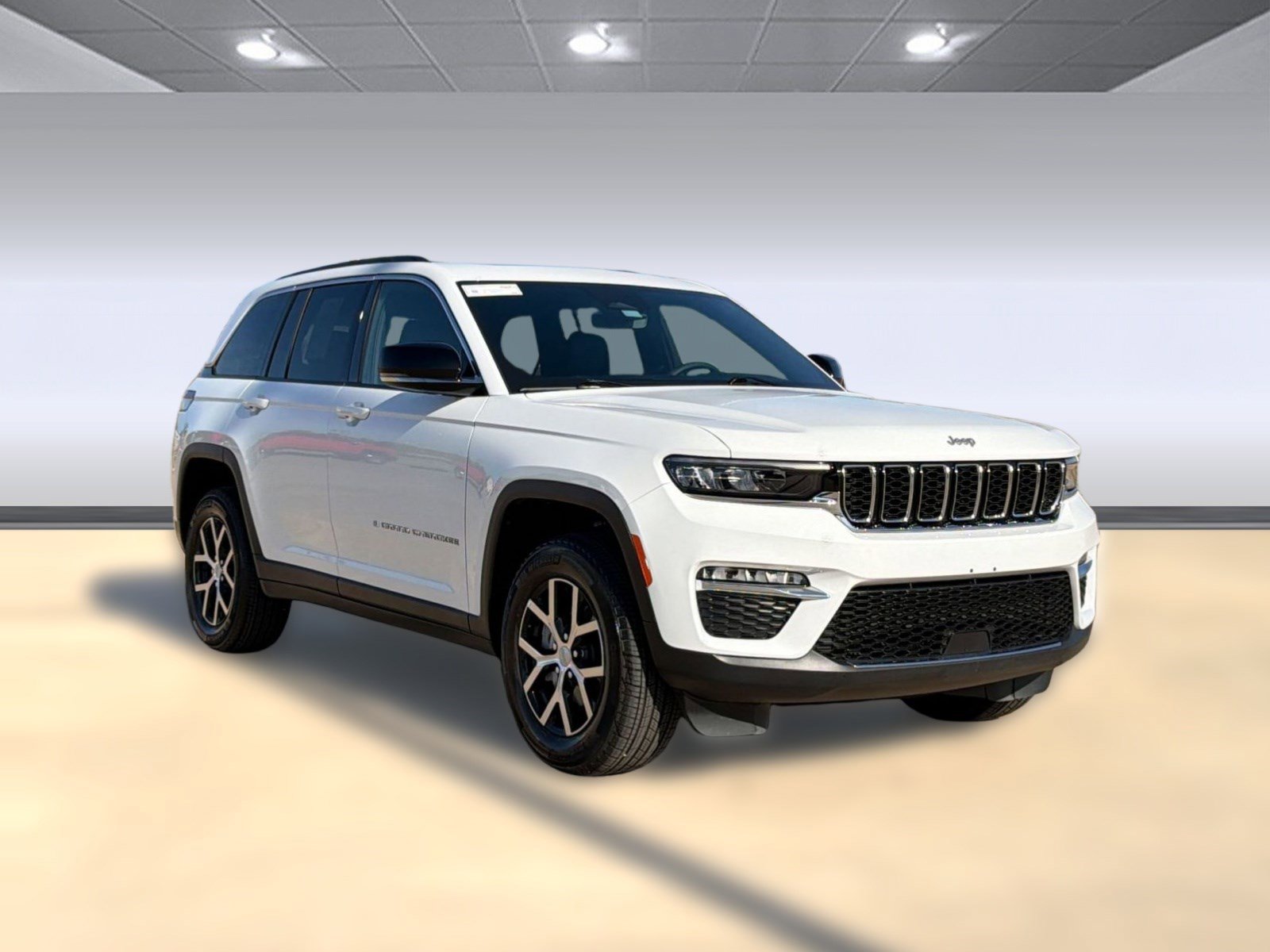 Used 2025 Jeep Grand Cherokee Limited image 6