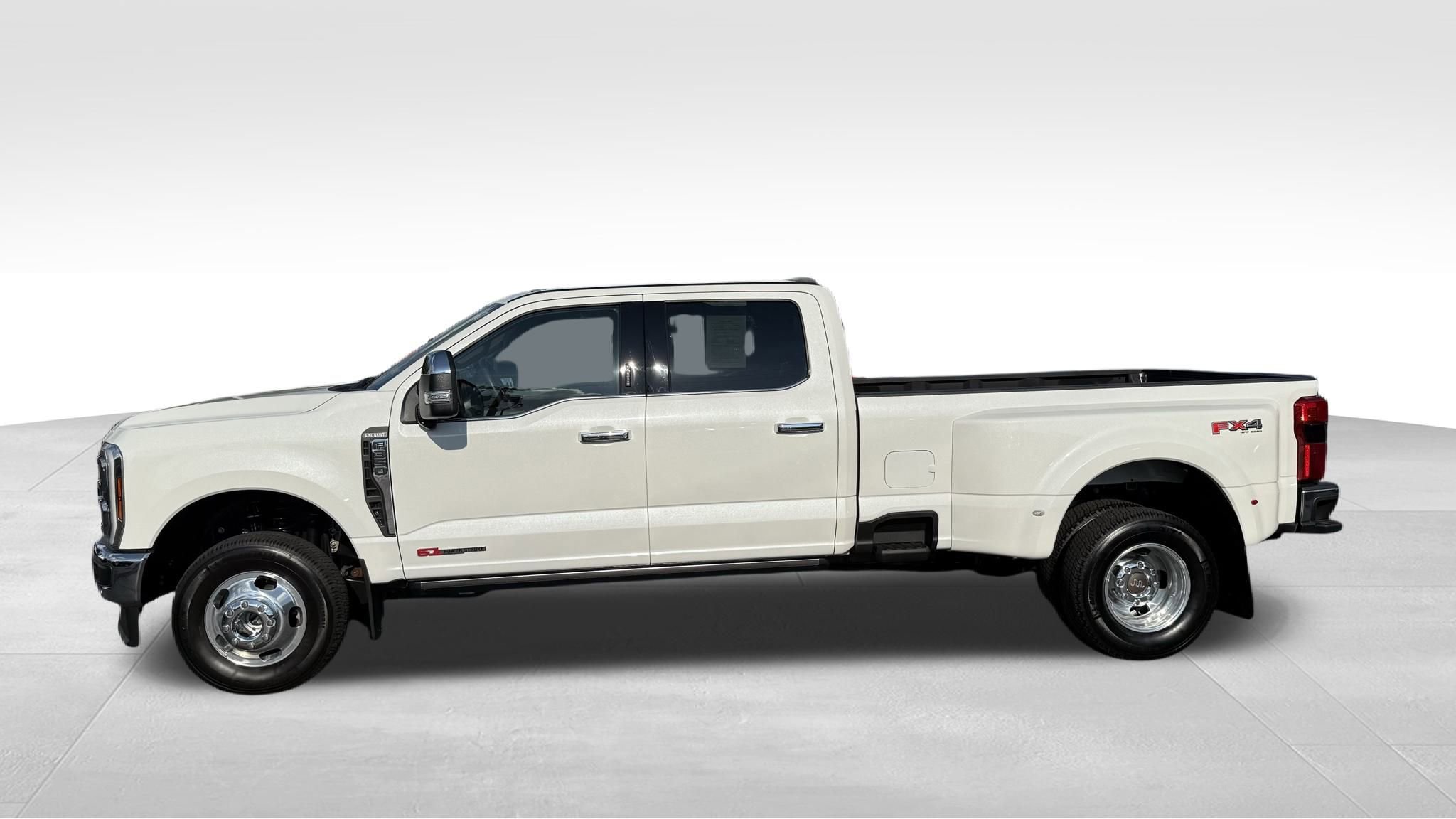 Used 2024 Ford F350 King Ranch w/ Chrome Package video 2