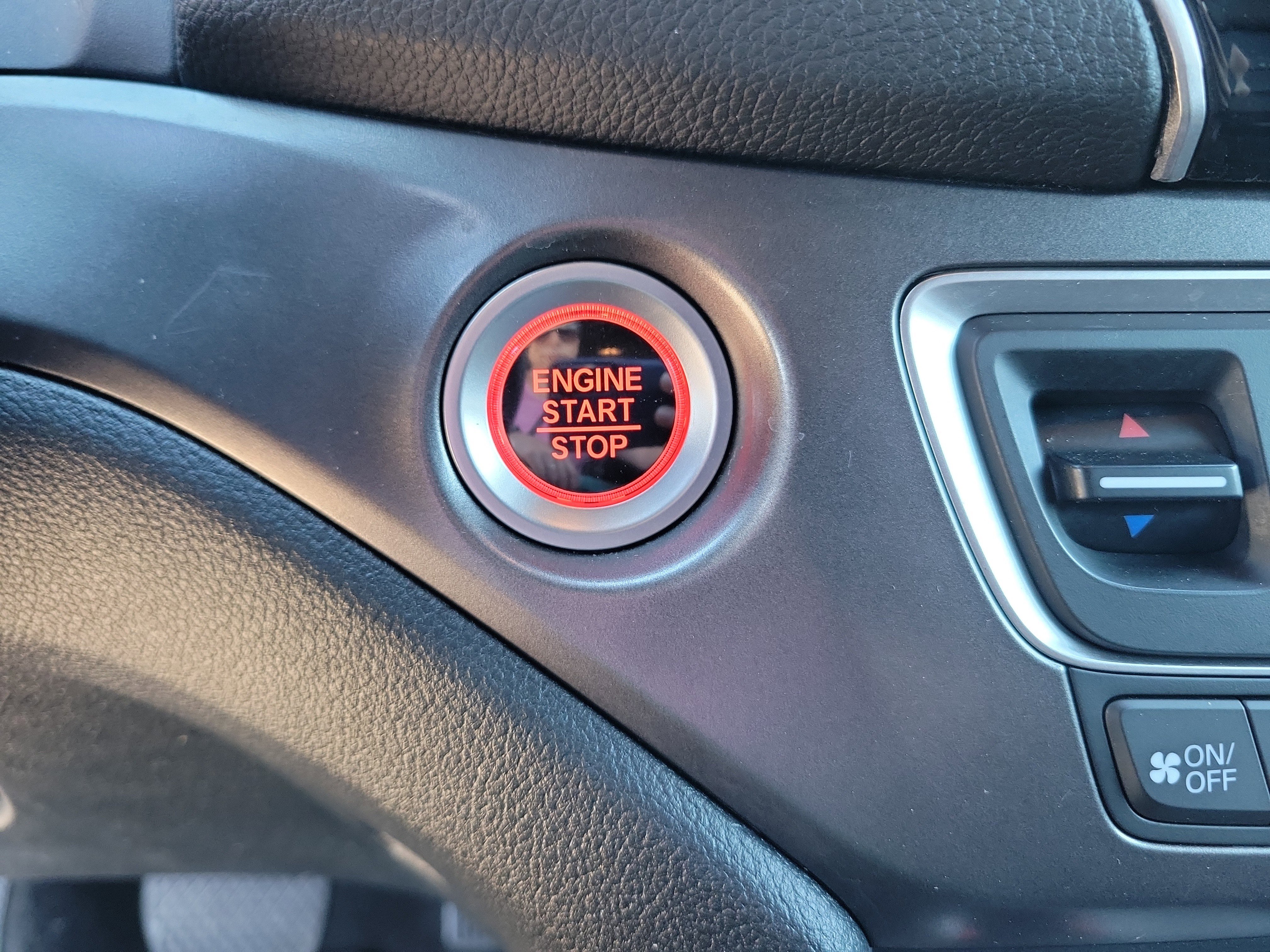 Used 2023 Honda Passport EX-L image 13