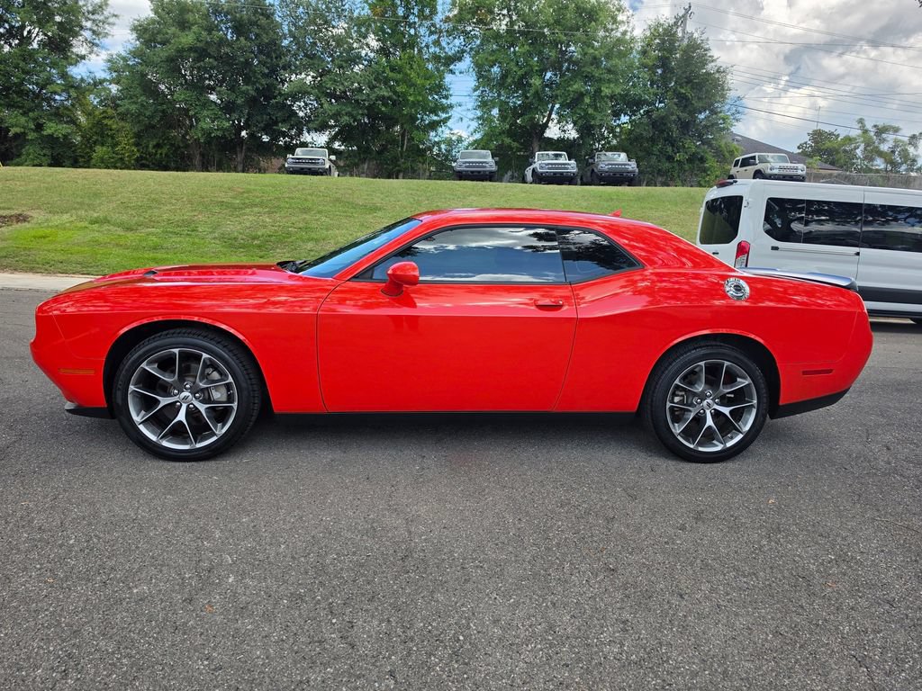 Used 2023 Dodge Challenger SXT w/ Plus Package RWD image 2