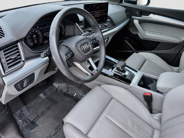 Used 2024 Audi Q5 2.0T Premium Plus AWD/4WD image 25