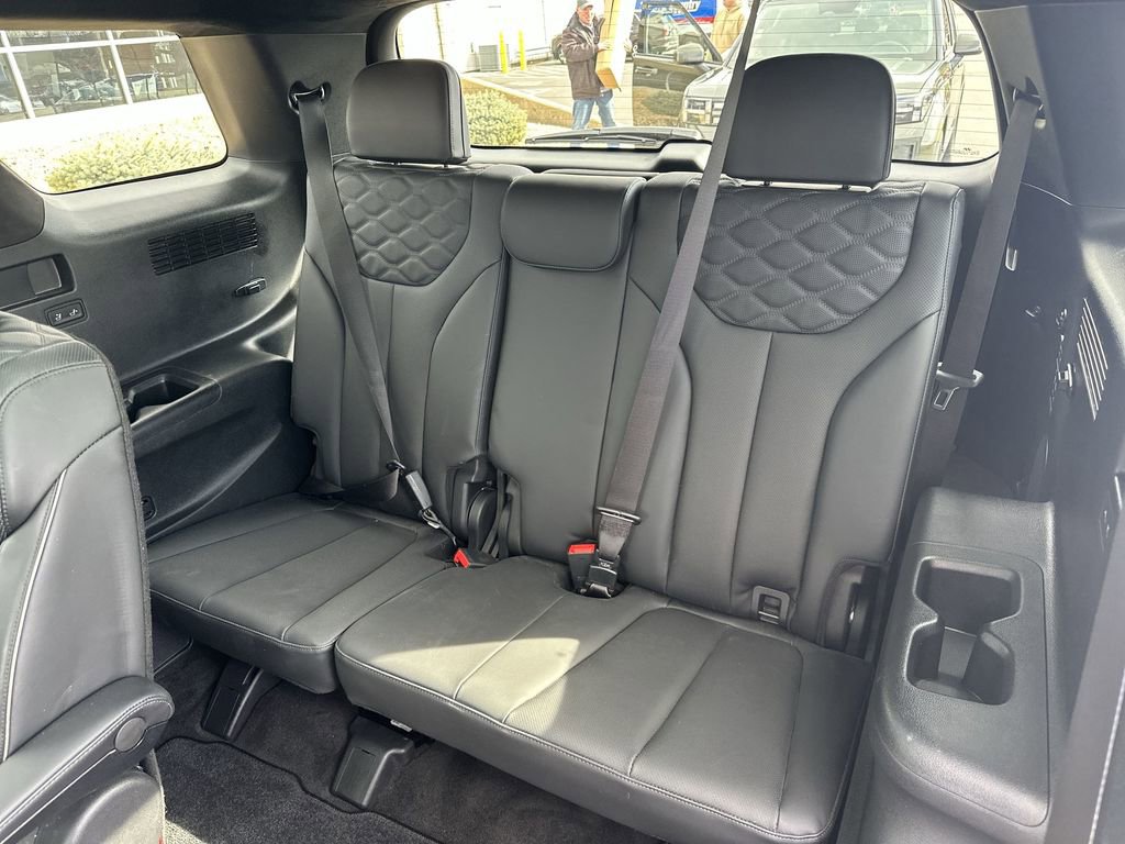 Used 2022 Hyundai Palisade Calligraphy image 25