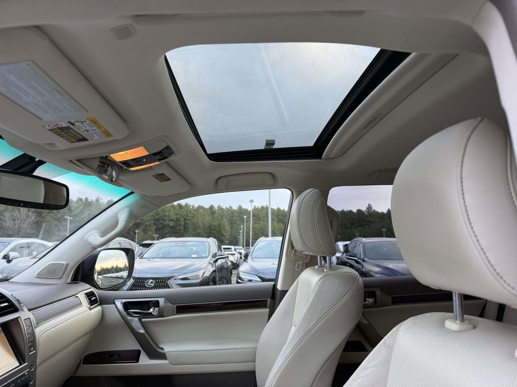 Used 2019 Lexus GX 460 Premium image 20