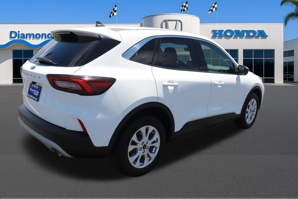 Used 2024 Ford Escape Active FWD image 7