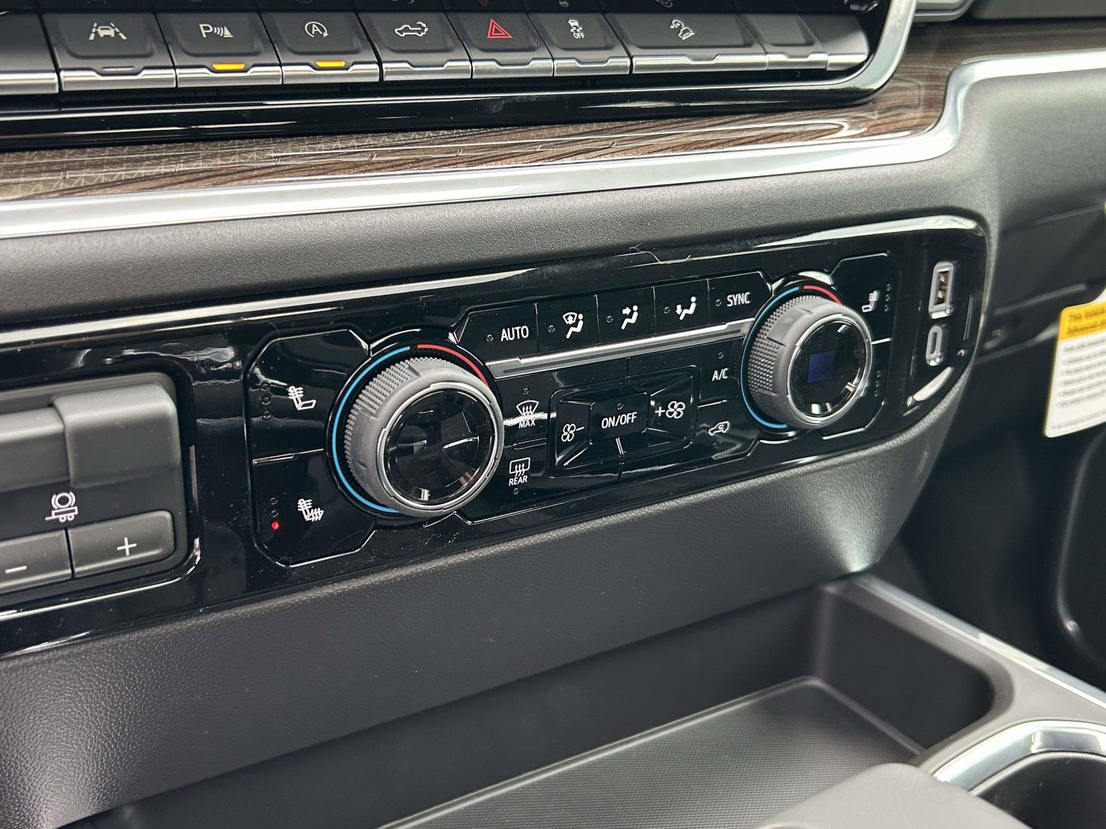 New 2026 Chevrolet Silverado 1500 LT Trail Boss w/ LT Trail Boss Premium Package image 25