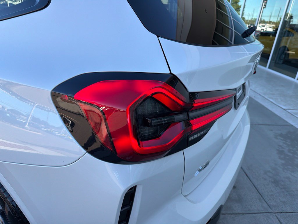 Used 2024 BMW X3 M40i AWD/4WD image 15