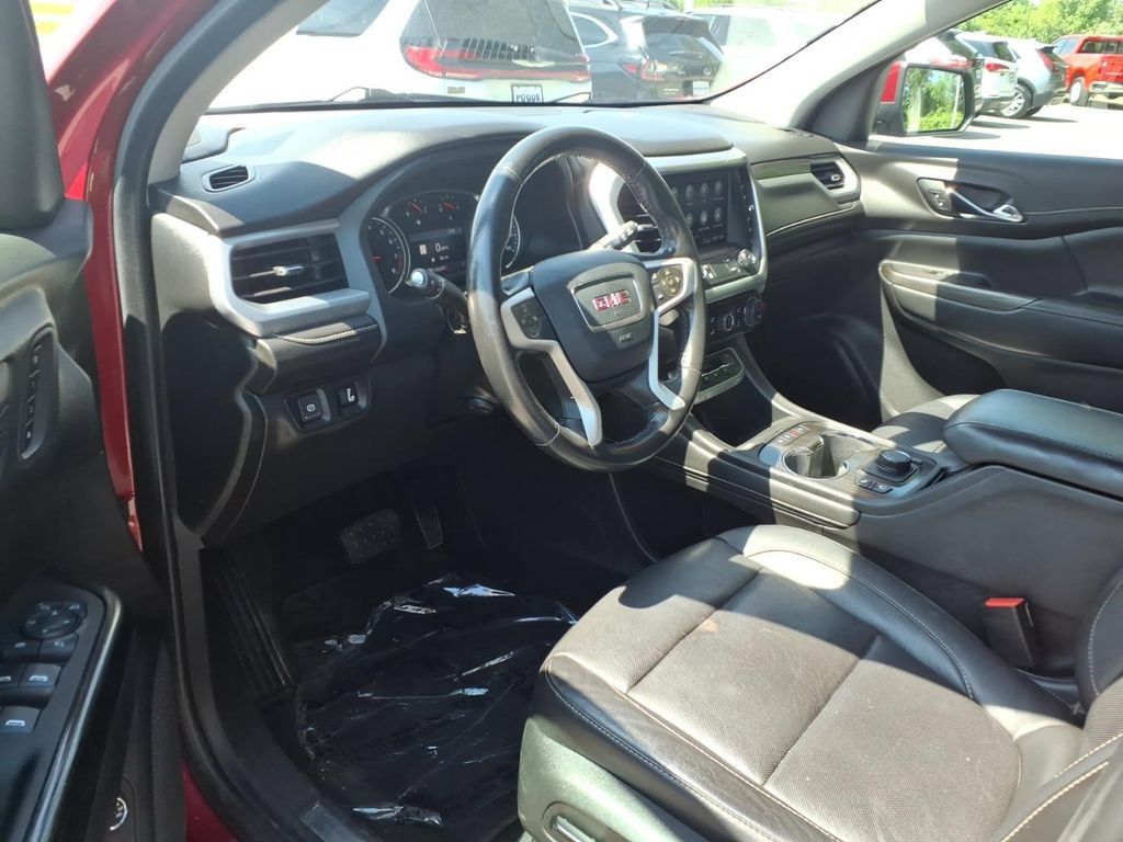 Used 2020 GMC Acadia SLT w/ Premium Package FWD image 6