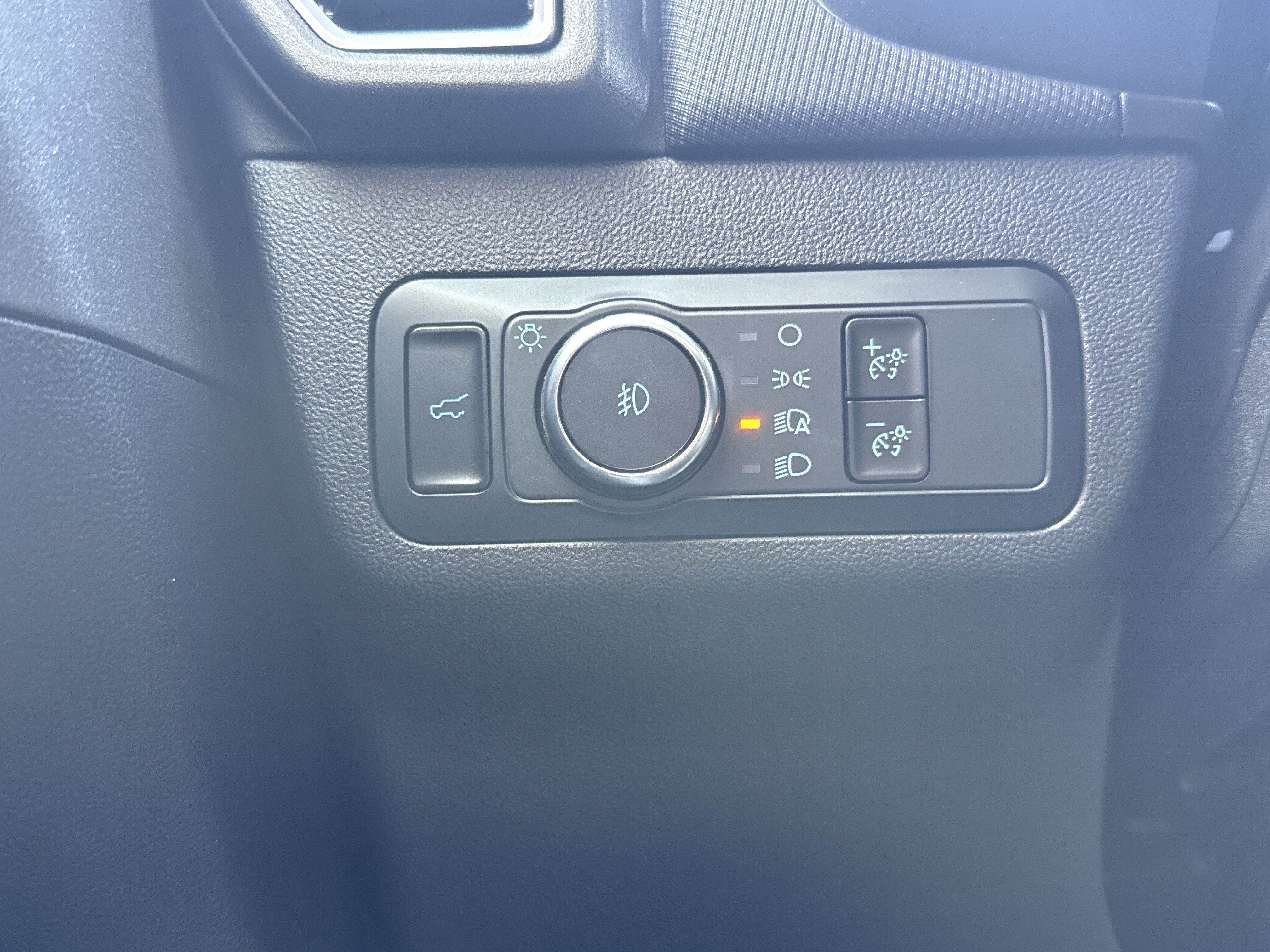 Used 2025 Ford Bronco Sport Outer Banks w/ Outer Banks Tech Package+ AWD/4WD image 17