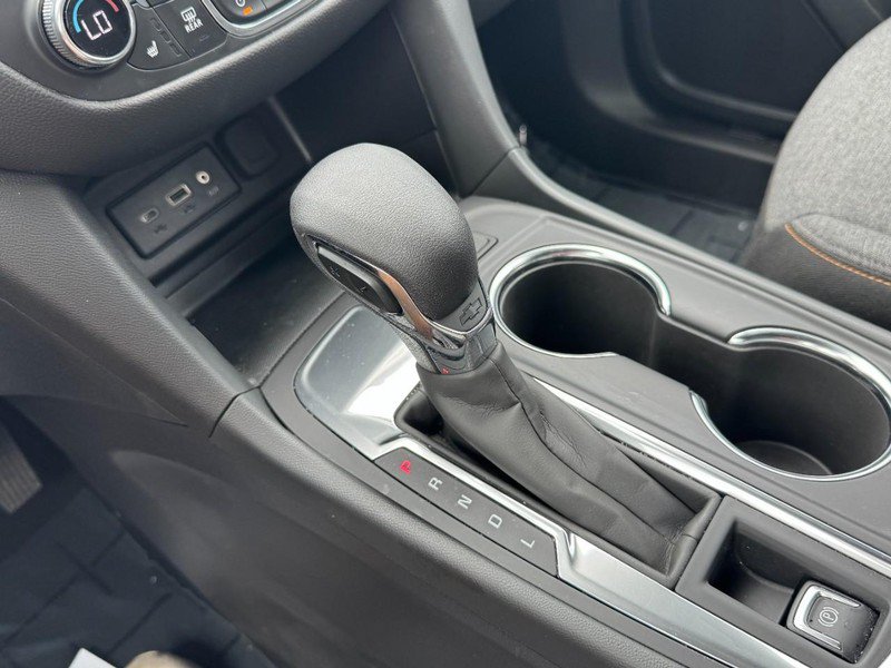 Used 2024 Chevrolet Equinox LT FWD image 19