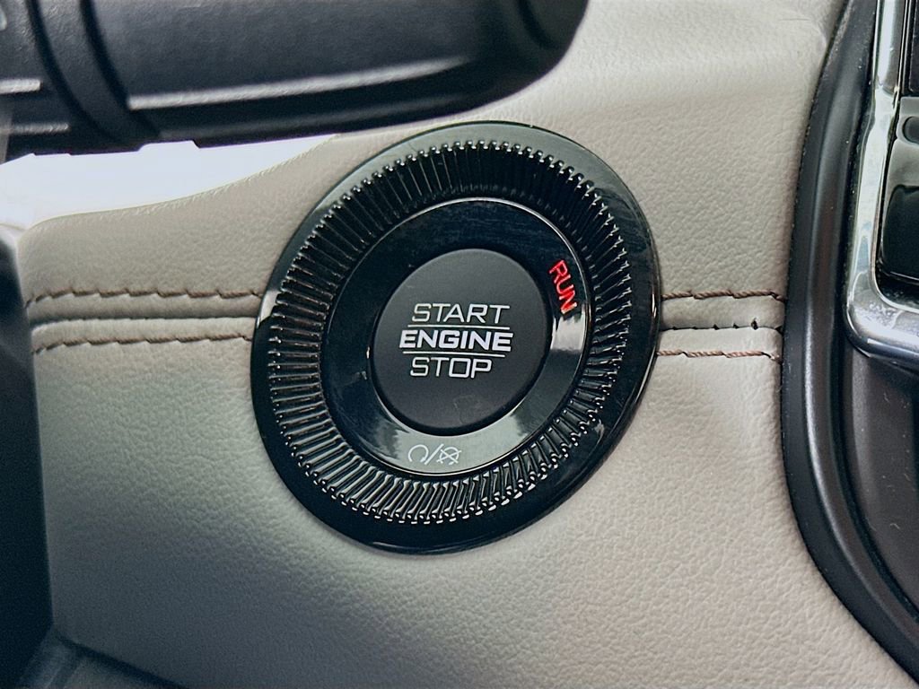 Certified 2022 Jeep Compass Limited image 22