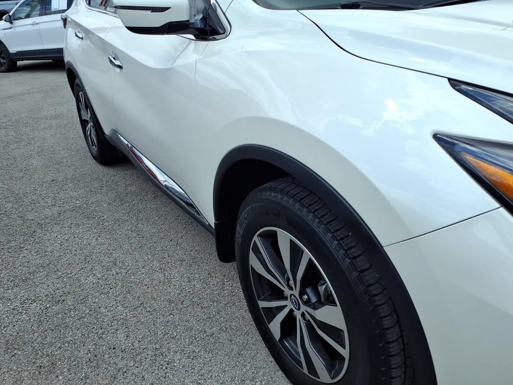 Used 2024 Nissan Murano SV AWD/4WD image 17