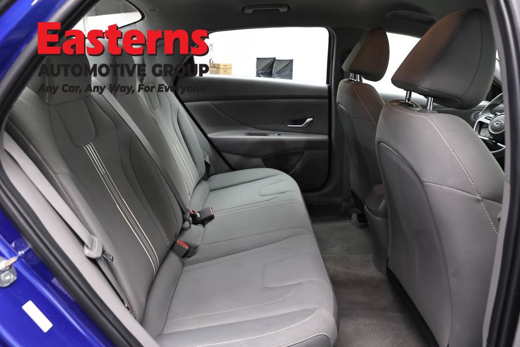 Used 2022 Hyundai Elantra Blue w/ Cargo Package FWD image 23