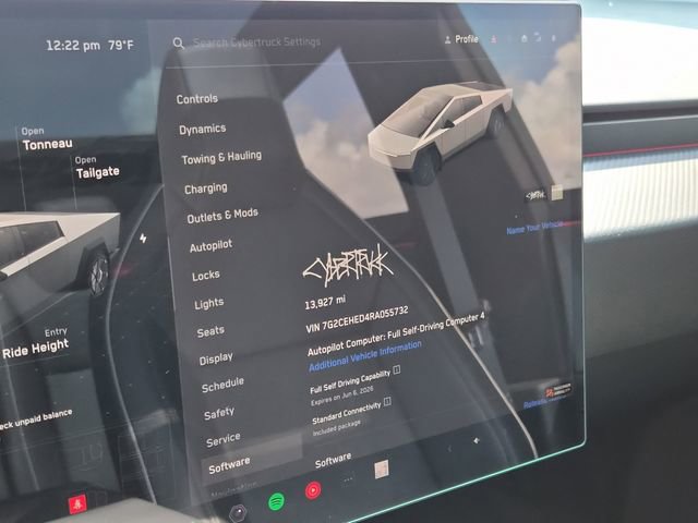 Used 2024 Tesla Cybertruck AWD Crew Cab image 17