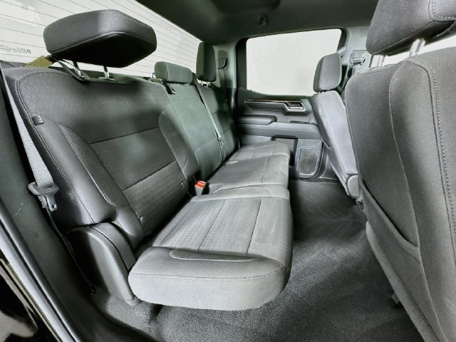 Used 2025 Chevrolet Silverado 1500 LT AWD/4WD image 27