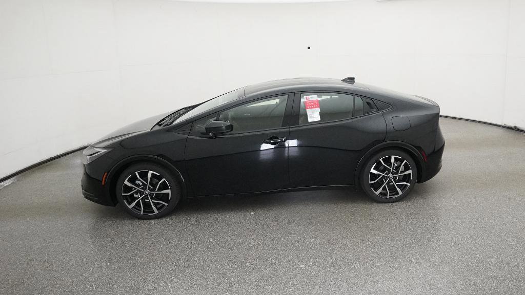 New 2026 Toyota Prius Plug-In Hybrid image 3