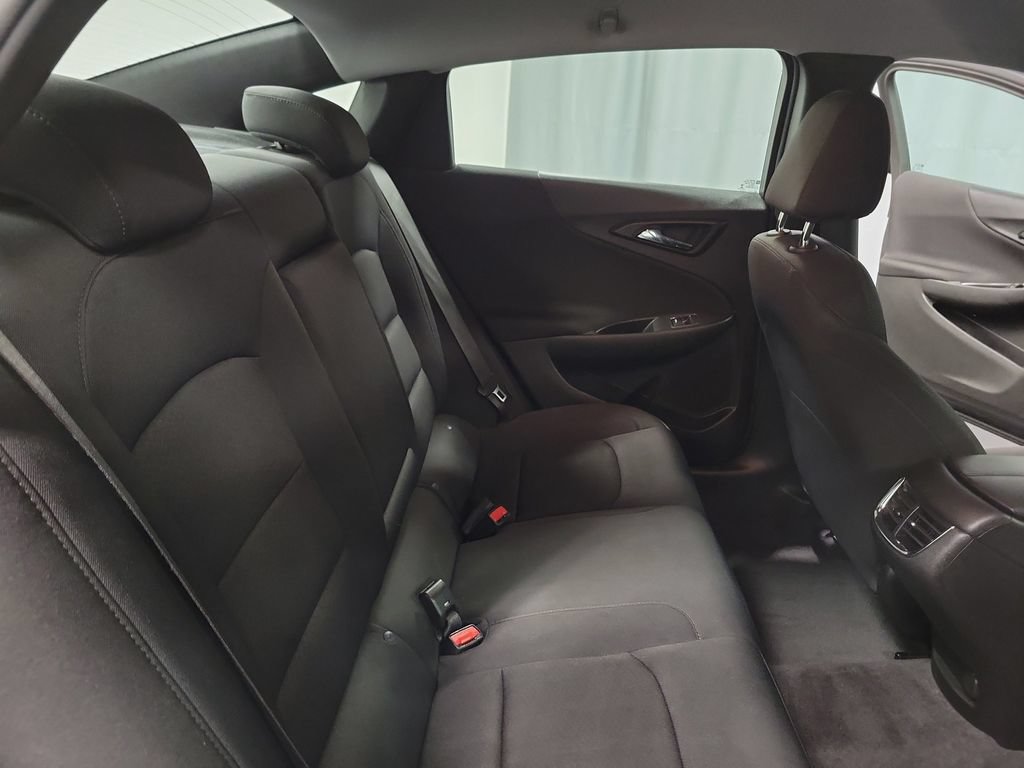 Used 2023 Chevrolet Malibu LT FWD image 24