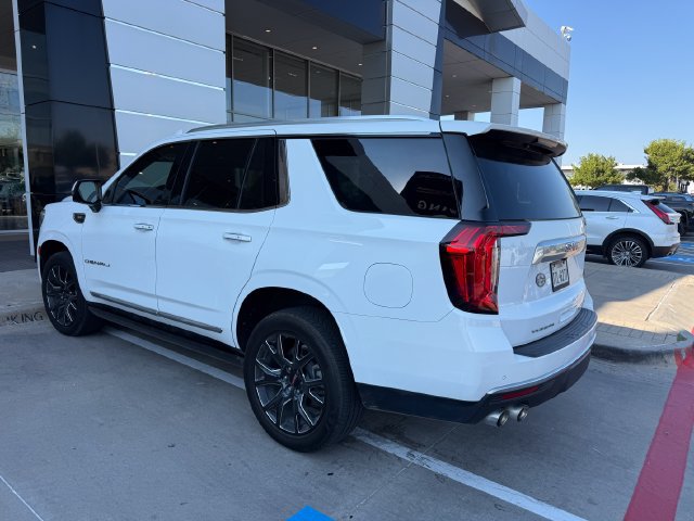 Used 2023 GMC Yukon Denali w/ LPO, Floor Liner Package AWD/4WD image 3