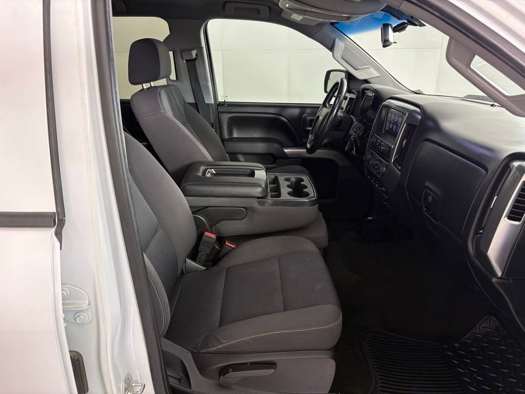 Used 2018 Chevrolet Silverado 1500 LT w/ All Star Edition RWD image 39