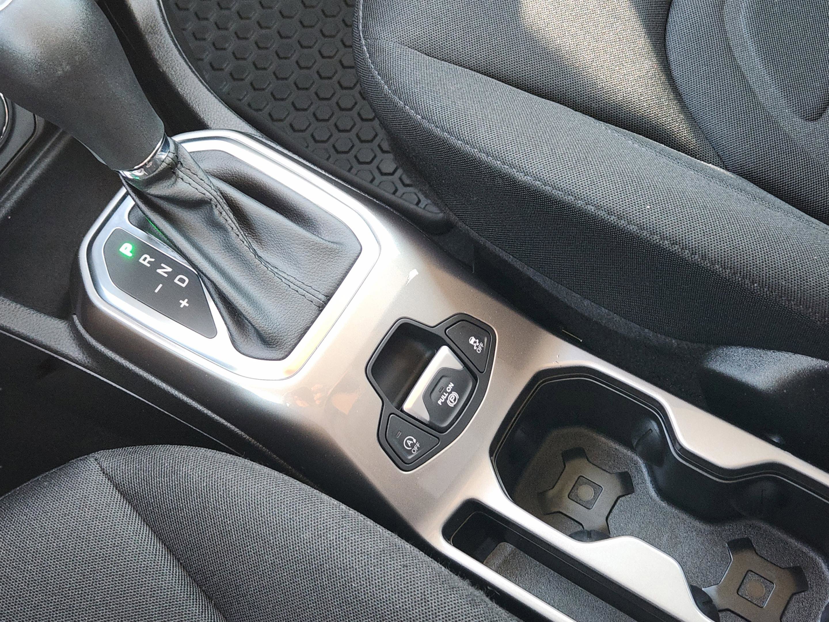 Used 2022 Jeep Renegade Latitude image 17