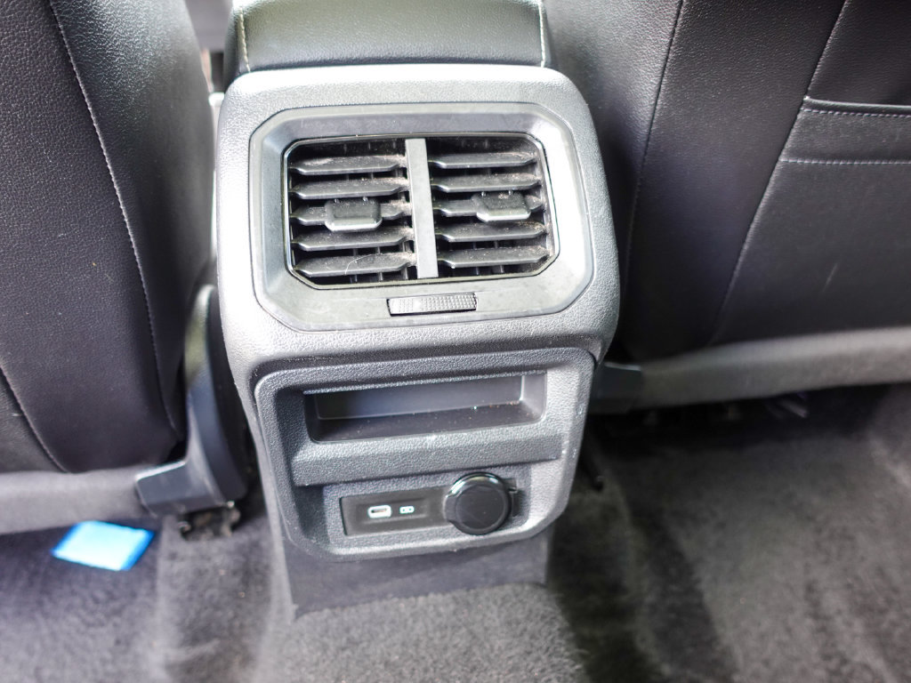 Used 2023 Volkswagen Tiguan SE FWD image 25