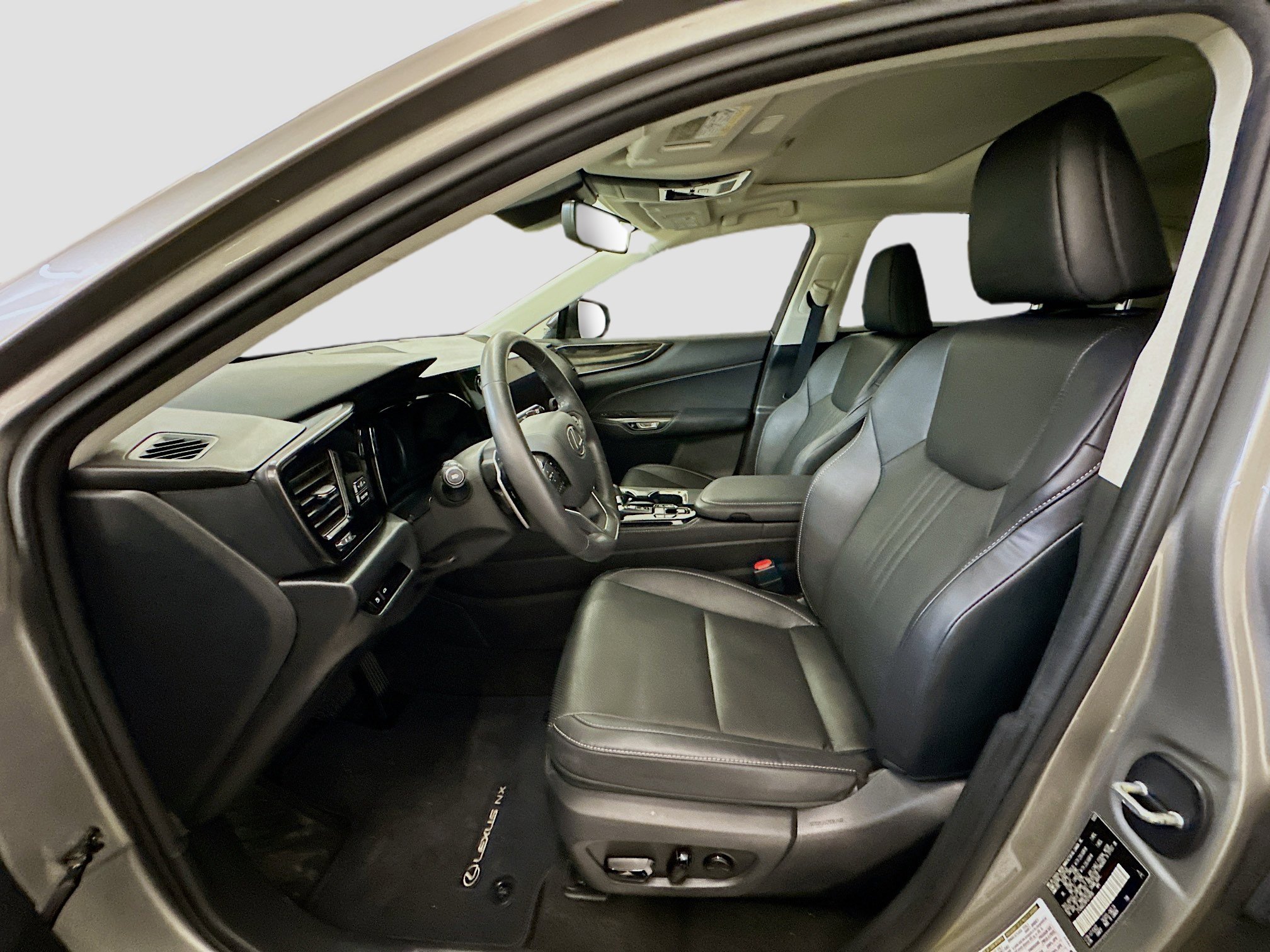 Used 2023 Lexus NX 350 NX 350 image 13