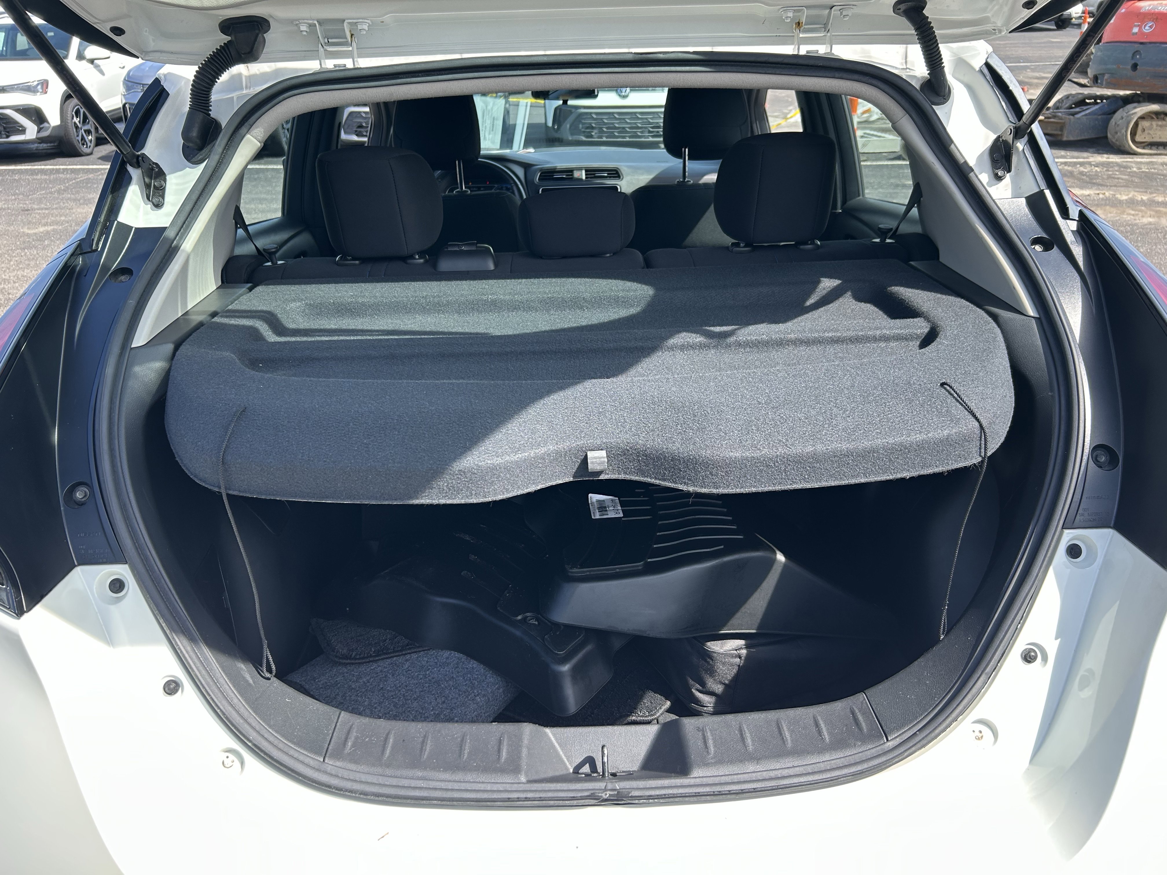 Used 2022 Nissan Leaf SV image 26